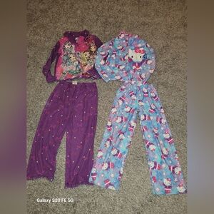 HELLO KITTY * Two Piece Pajamas * Size 6 * Ever After High * 4 Pieces